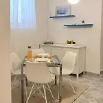 Ines - Pula Arena 아파트