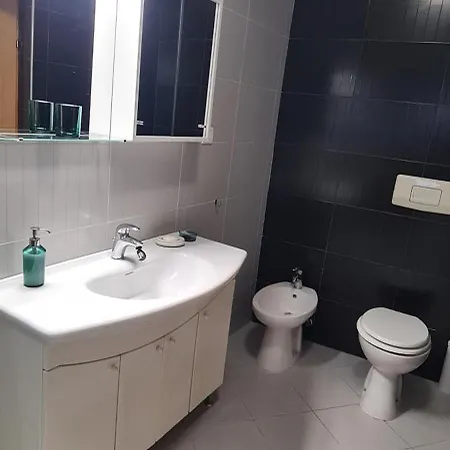 Ines - Pula Arena Lägenhet