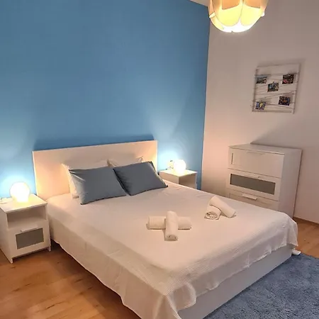 Ines - Pula Arena 아파트 *