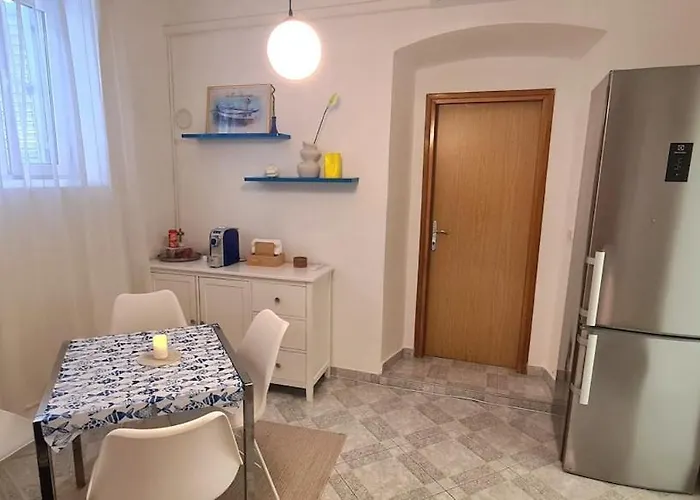 Appartement Ines - Pula Arena *